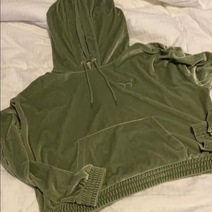 PINK valor green crop hoodie